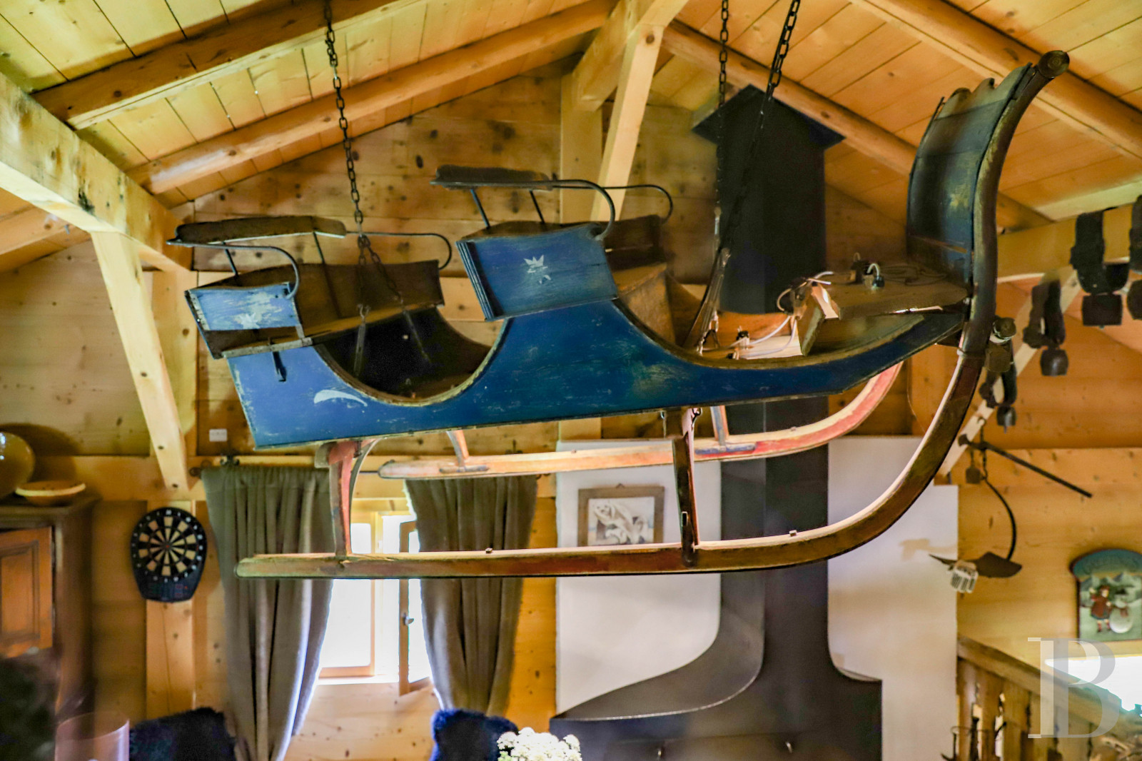 A traditional chalet barn surrounded by alpine pastures in Haute-Savoie, not far from Morzine - photo  n°27